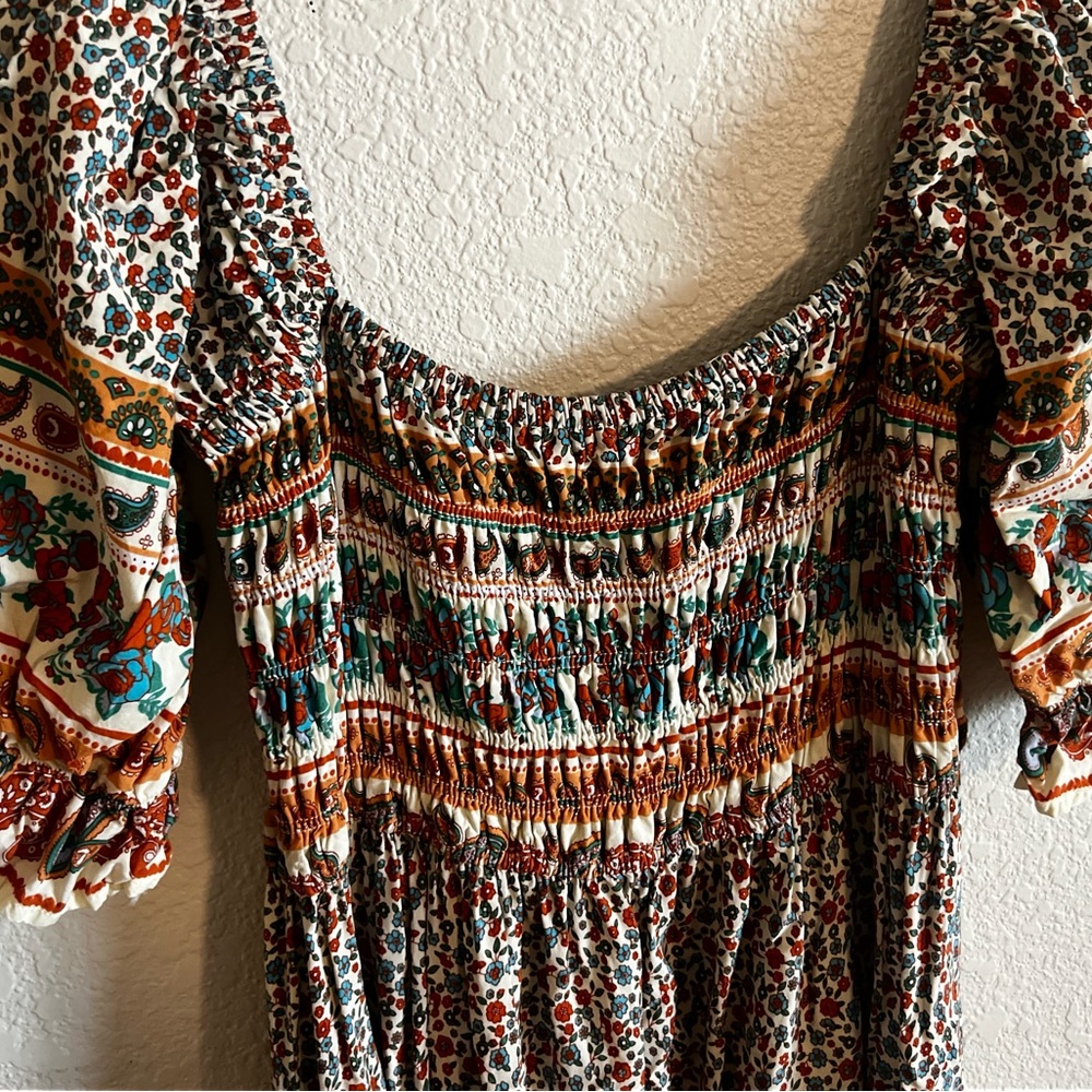 Floral Bohemian Dress - Picture 4 of 6